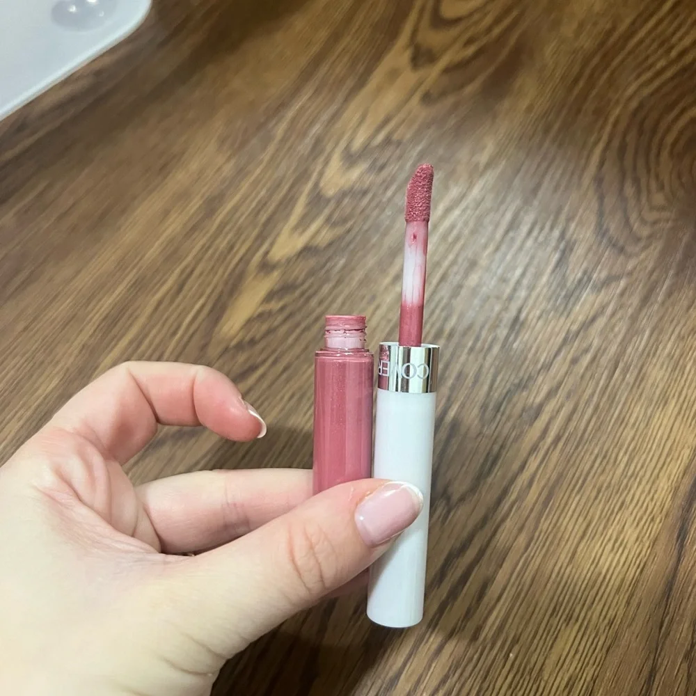 Covergirl 549 Pink Liquid Lipstick